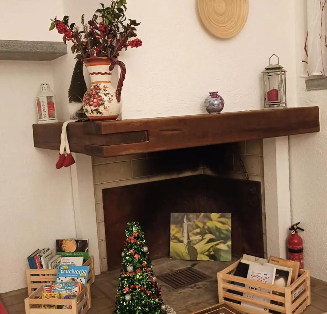 Lukas Home Con Il Cuore Appartamento 3 Camere Al Piano Terra E Appartamento 1 Camera In Taverna Merone Apartment