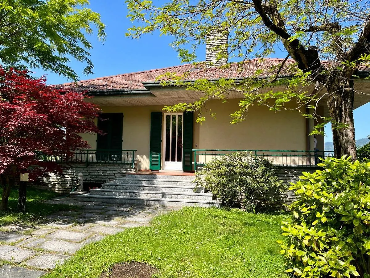Apartament Lukas Home Con Il Cuore Appartamento 3 Camere Al Piano Terra E Appartamento 1 Camera In Taverna Merone