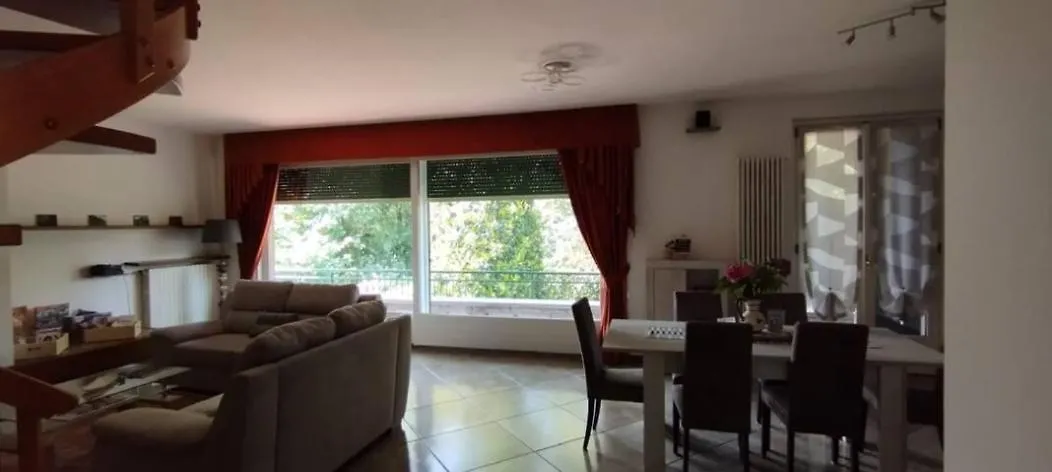 Lukas Home Con Il Cuore Appartamento 3 Camere Al Piano Terra E Appartamento 1 Camera In Taverna Merone